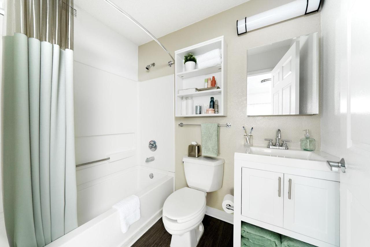 Intown Suites Extended Stay Dallas Tx - Park Central Экстерьер фото